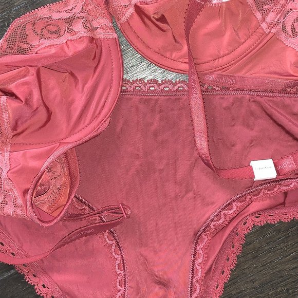 34B Calvin Klein Signature Bare Unlined Bra set - Picture 2 of 7